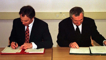 good-friday-agreement-signing